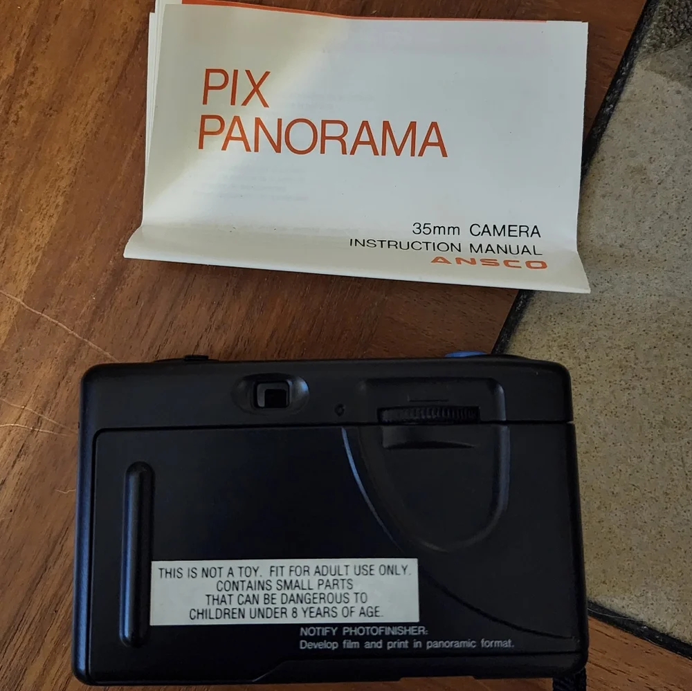 Ansco Pix Panorama 35mm Camera with Camera Pouch